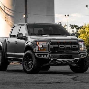 Meet your Posher, Dani